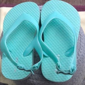 Tiffany blue flip flops